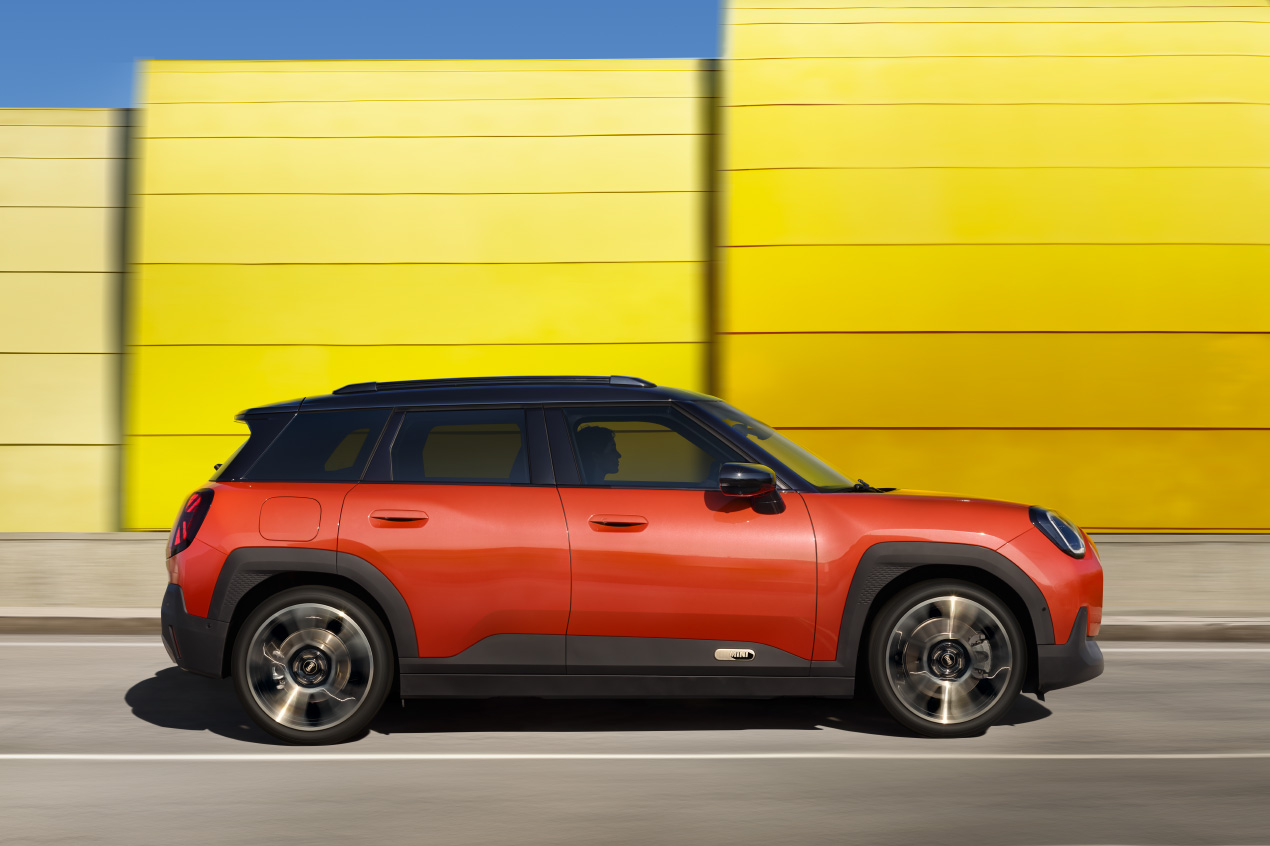 ALL-ELECTRIC MINI COOPER
